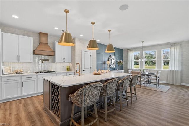 6031 Sam Callis CIR, Suffolk, VA 23434