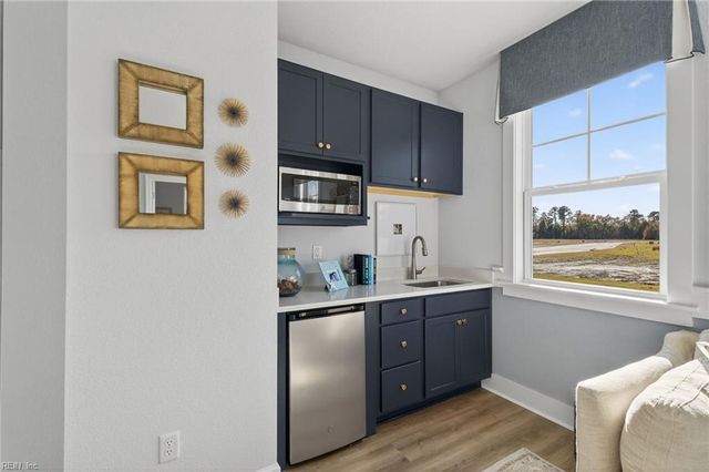 6031 Sam Callis CIR, Suffolk, VA 23434