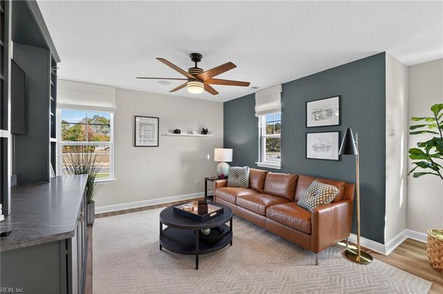 6031 Sam Callis CIR, Suffolk, VA 23434