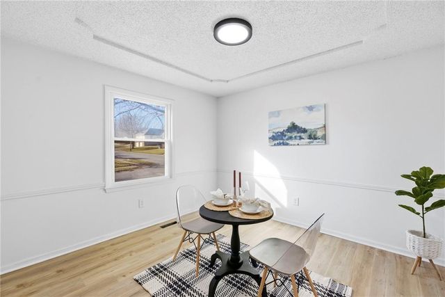 4921 Peck Avenue, Independence, MO 64055