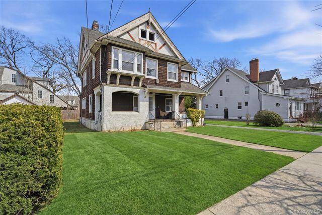 1046 Dickens Street, Far Rockaway, NY 11691