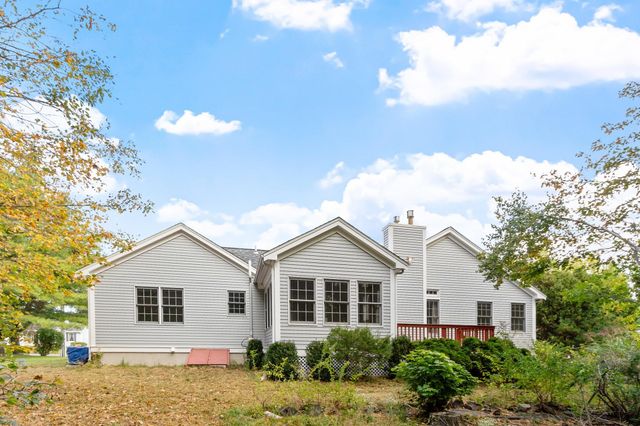6 Marshview Circle, Seabrook, NH 03874