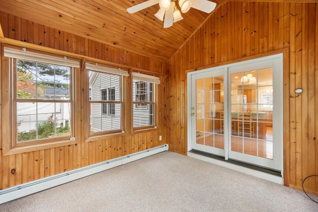 6 Marshview Circle, Seabrook, NH 03874