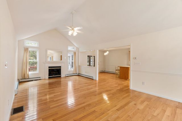 6 Marshview Circle, Seabrook, NH 03874