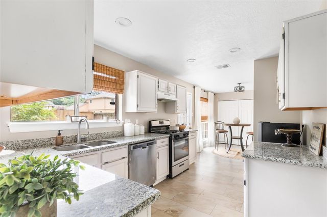 4922 Dobbin Springs Lane, Kingwood, TX 77345