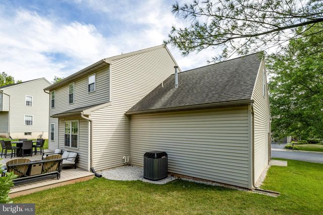213 WILLOW DR, Denver, PA 17517