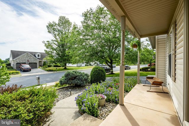 213 WILLOW DR, Denver, PA 17517