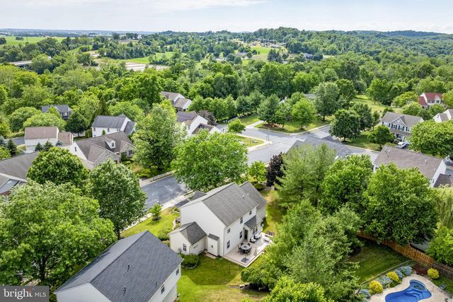 213 WILLOW DR, Denver, PA 17517