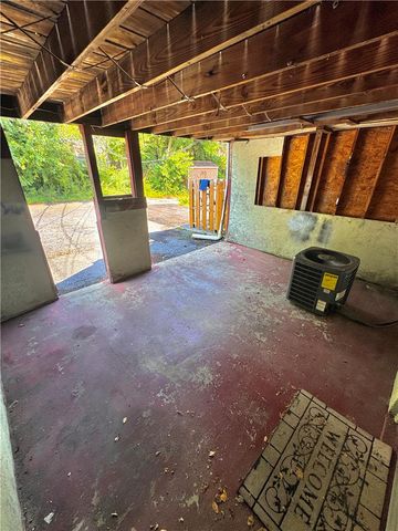 1962 South Hall Street, Allentown City, PA 18103