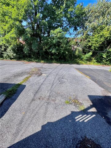 1962 South Hall Street, Allentown City, PA 18103