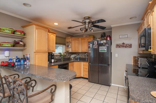 75 Westminster Drive, Shirley, NY 11967