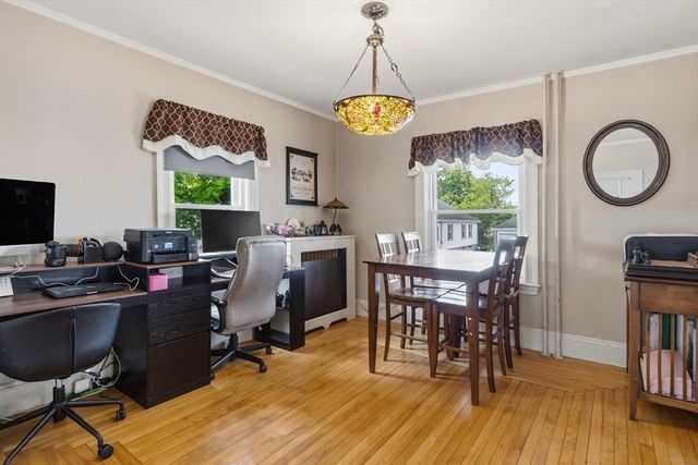 48 Thelma Ave, Somerset, MA 02726