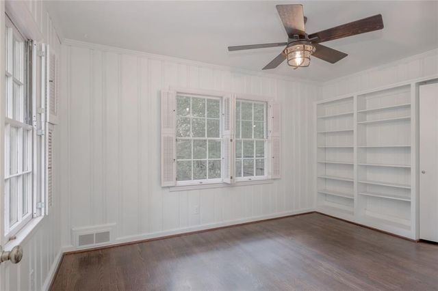 388 Lakemoore Drive NE, Atlanta, GA 30342