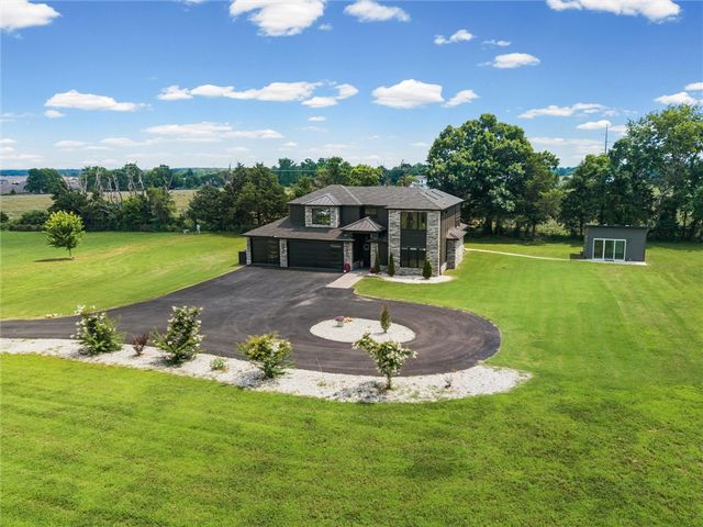 1011 NW Vaughn Road, Bentonville, AR 72713