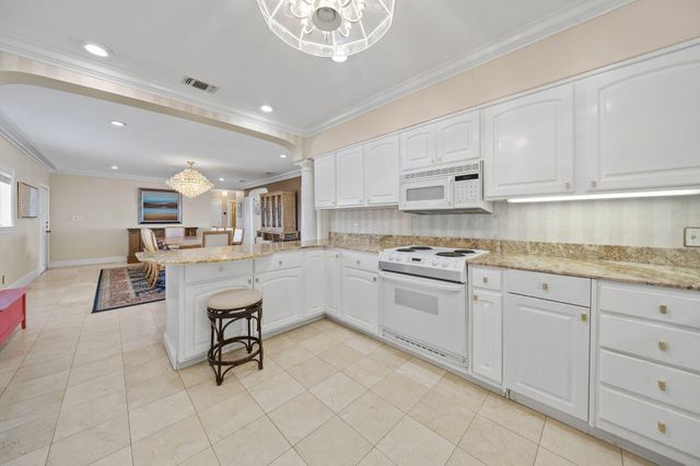 5801 Thomas Drive UNIT 1411, Panama City Beach, FL 32408