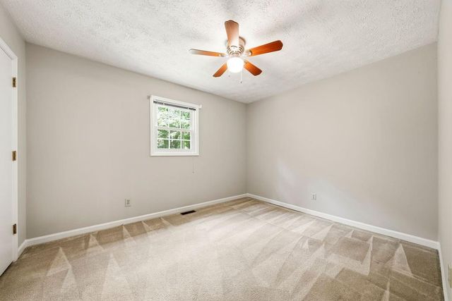 7270 Valley Drive, Winston, GA 30187