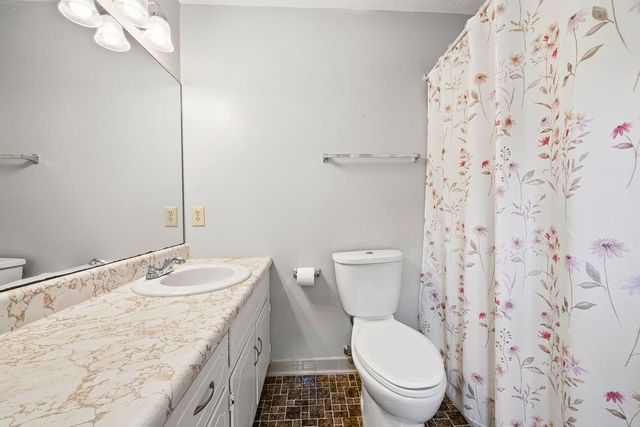7270 Valley Drive, Winston, GA 30187