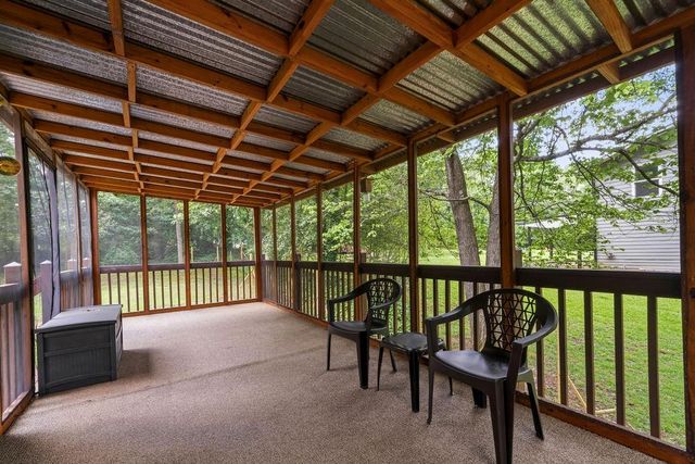 7270 Valley Drive, Winston, GA 30187