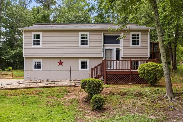 7270 Valley Drive, Winston, GA 30187