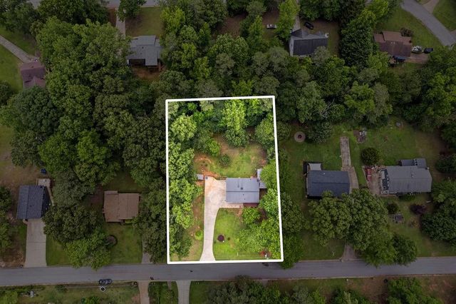 7270 Valley Drive, Winston, GA 30187