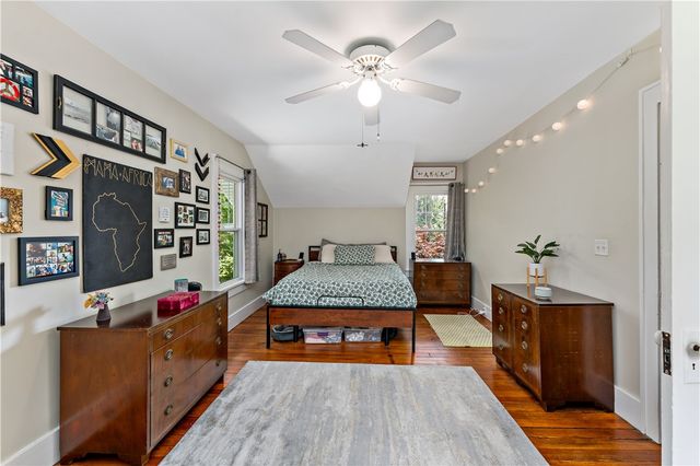 141 Lacrosse St, Edgewood, PA 15218