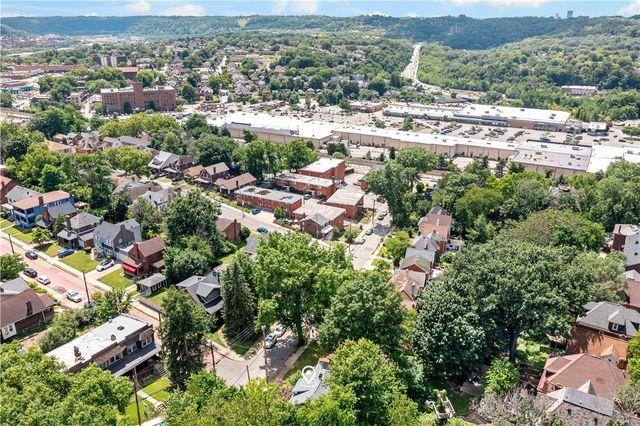 141 Lacrosse St, Edgewood, PA 15218