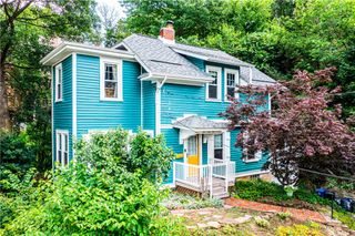 141 Lacrosse St, Edgewood, PA 15218