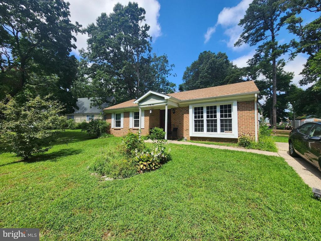 41 WINDMILL DR, CLEMENTON, NJ 08021 — exterior