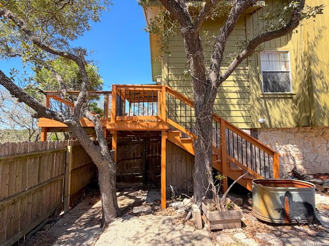 1721 Fm 3424, Canyon Lake, TX 78133