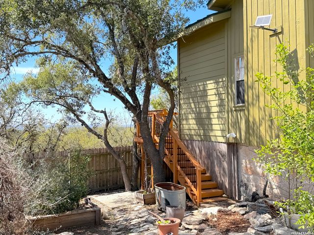 1721 Fm 3424, Canyon Lake, TX 78133