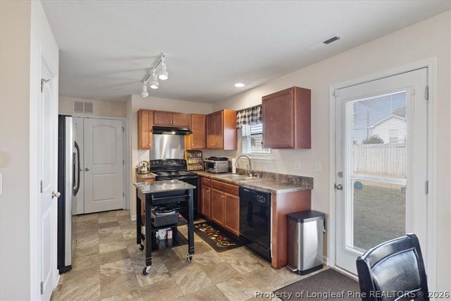 110 Greenwich Court, Dunn, NC 28334