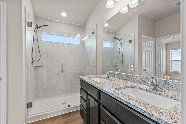 121 Ayla Marie DR, Copperas Cove, TX 76522