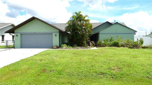 127 12th PL, Cape Coral, FL 33990