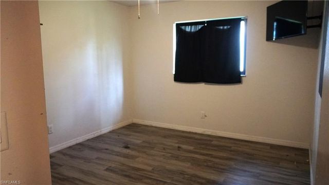 127 12th PL, Cape Coral, FL 33990