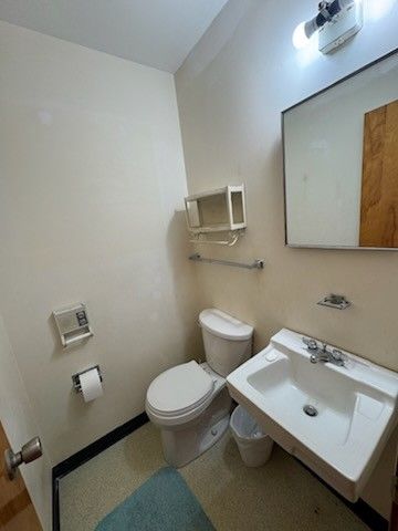 100 Sun Cir, Shelbyville, TN 37160