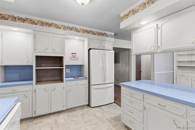 11840 Woodland Drive, Lennon, MI 48449