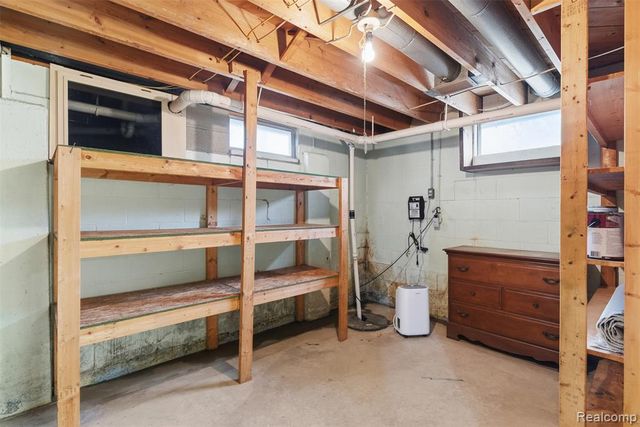 11840 Woodland Drive, Lennon, MI 48449