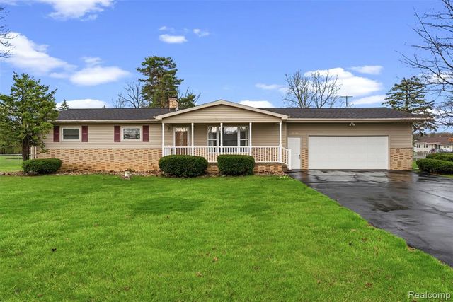 11840 Woodland Drive, Lennon, MI 48449