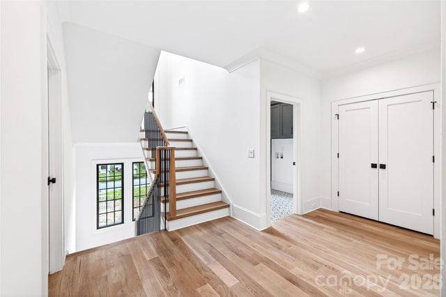 709 Bertonley Avenue, Charlotte, NC 28211