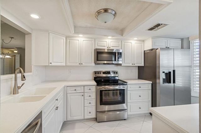 11317 VERSAILLES LANE 5, Port Richey, FL 34668