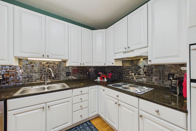 6600 Lyndale Avenue S 1206, Richfield, MN 55423
