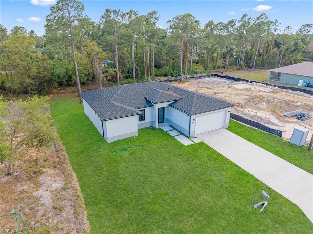 2914 67th ST W, LEHIGH ACRES, FL 33971 — exterior