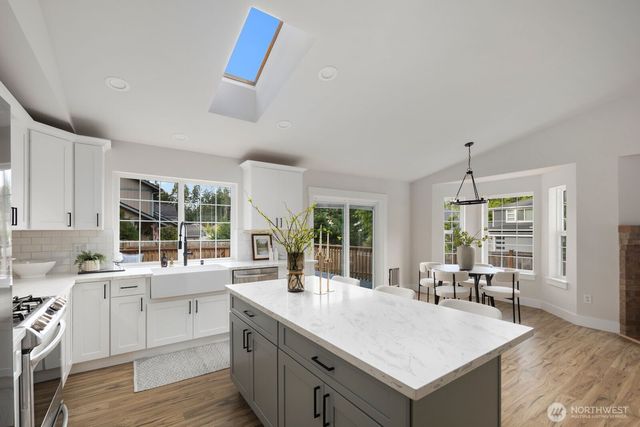 6923 35th Street W, University Place, WA 98466