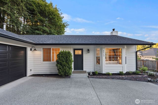 6923 35th Street W, University Place, WA 98466