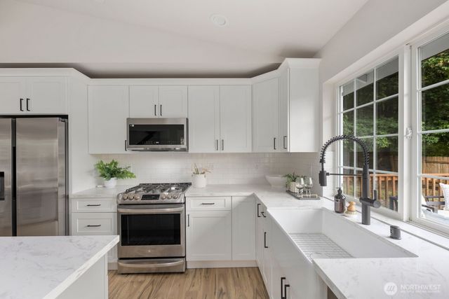 6923 35th Street W, University Place, WA 98466