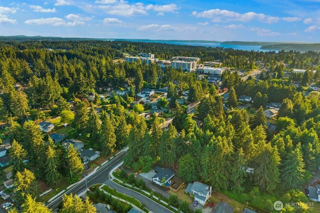 6923 35th Street W, University Place, WA 98466
