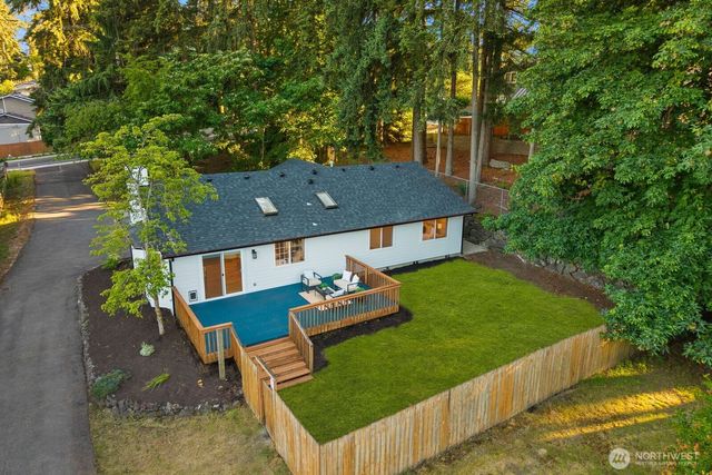 6923 35th Street W, University Place, WA 98466