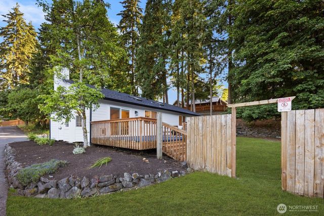 6923 35th Street W, University Place, WA 98466