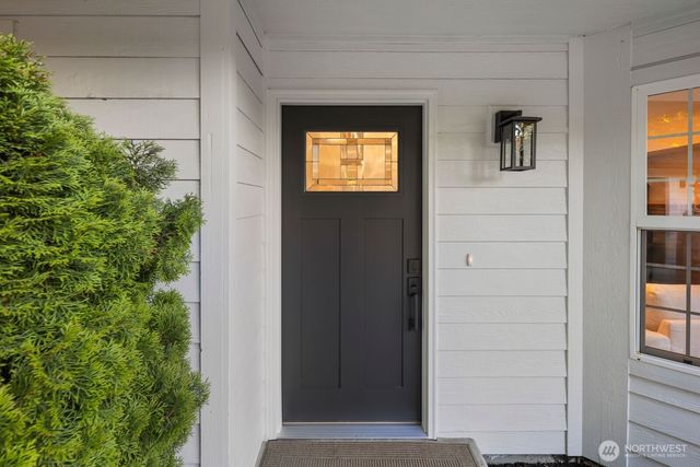 6923 35th Street W, University Place, WA 98466