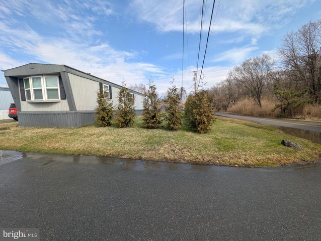 200 ROBWOOD RD, Dundalk, MD 21222
